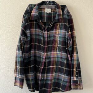 American Eagle women’s flannel